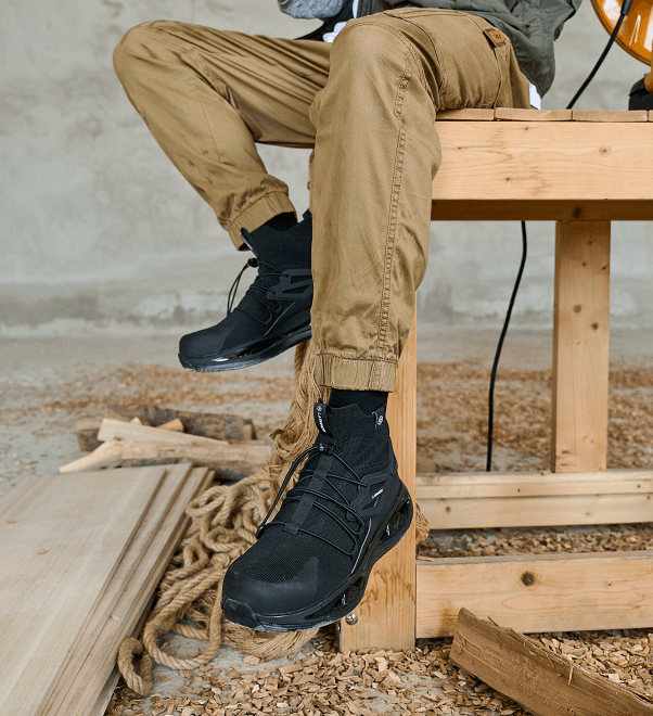 lightweight-work-boots