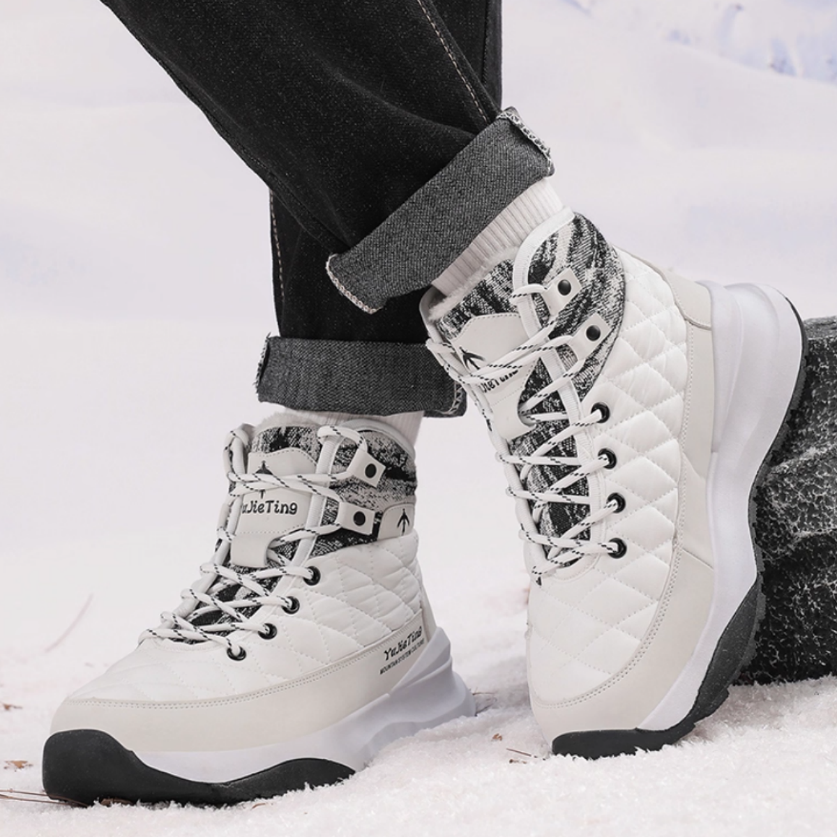 Fleece-lined Waterproof Non-slip Snow Boots Winter Boots