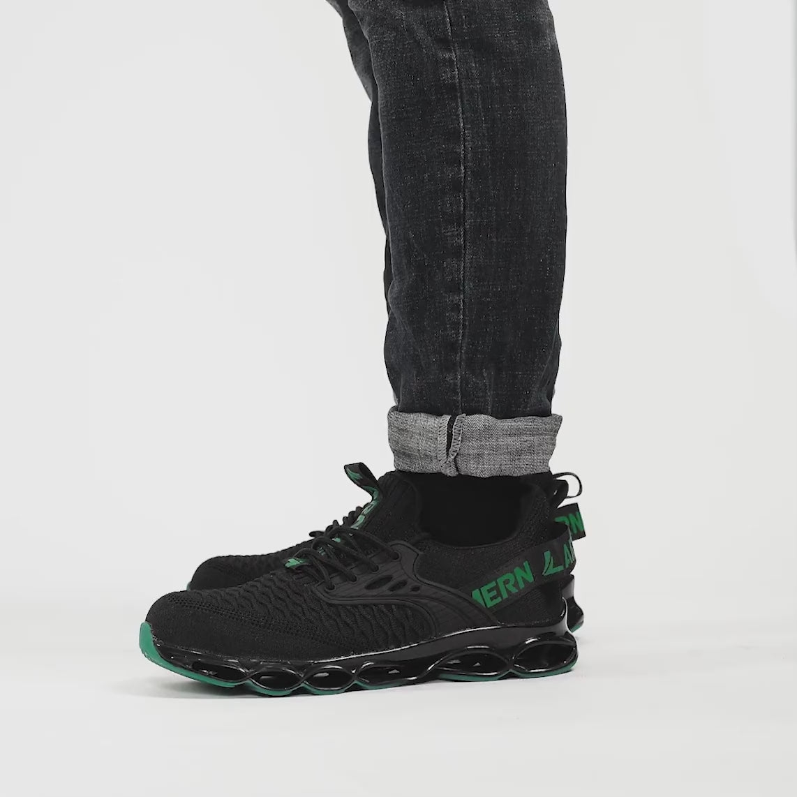 Men's Steel Toe Cap Sneakers Flying Woven Mesh Breathable Lightweight 200J Toe Protection, #21004