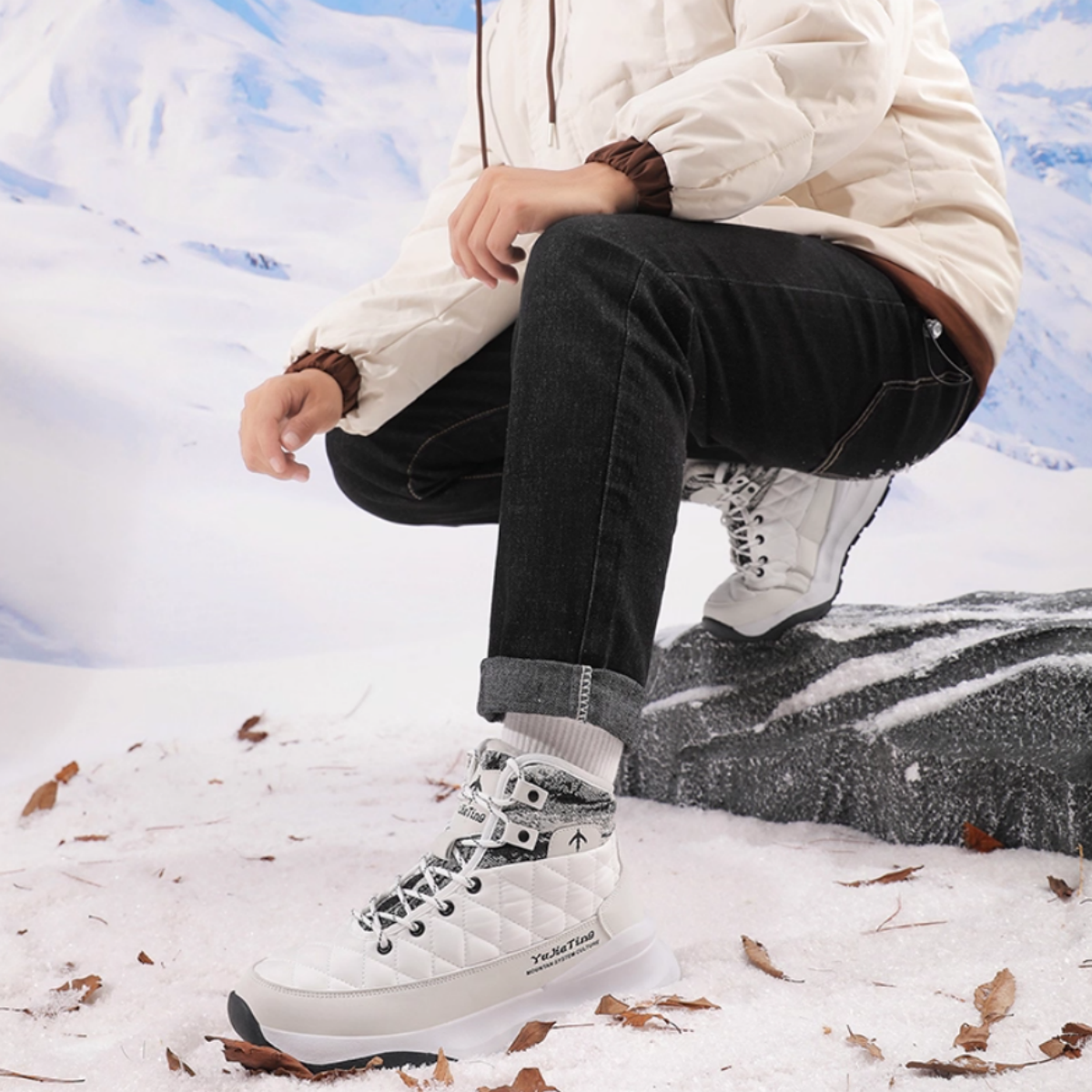 Fleece-lined Waterproof Non-slip Snow Boots Winter Boots