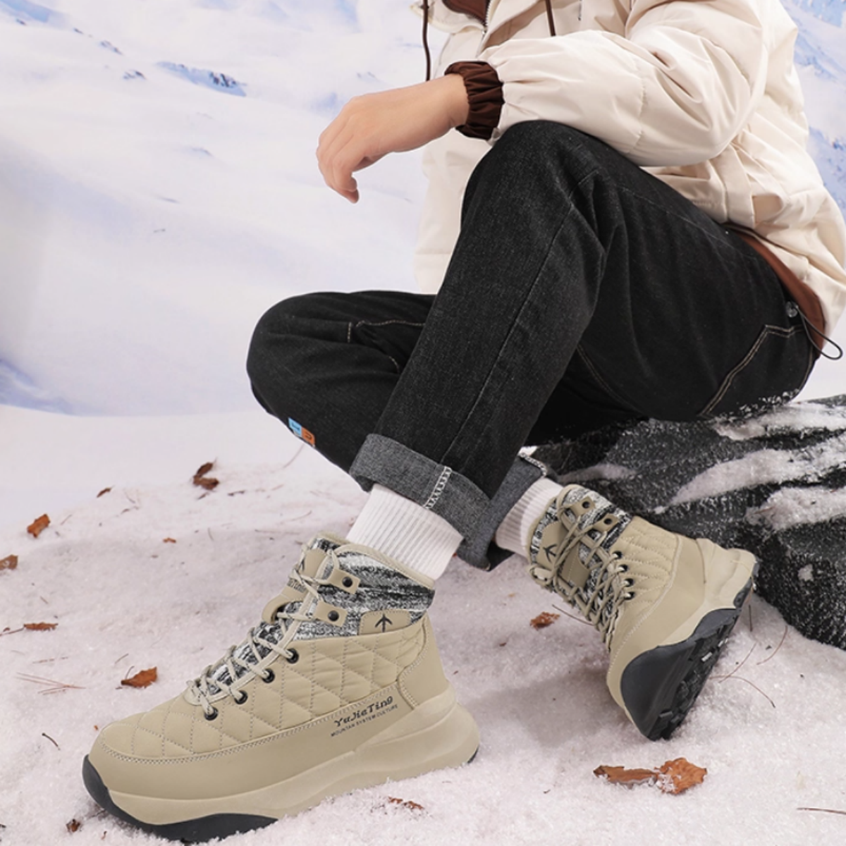 Fleece-lined Waterproof Non-slip Snow Boots Winter Boots